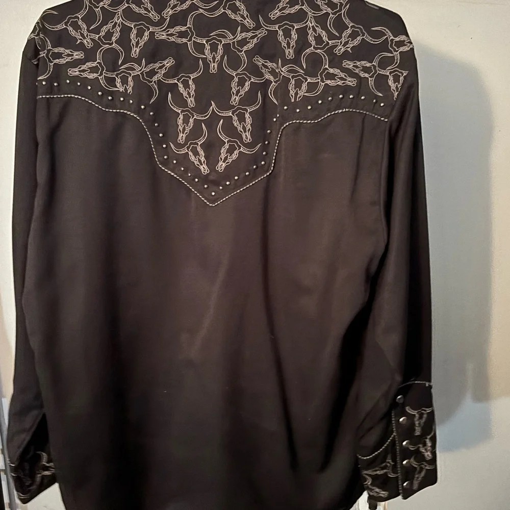 Scully Classic Black Shirt - Picture 2 of 3
